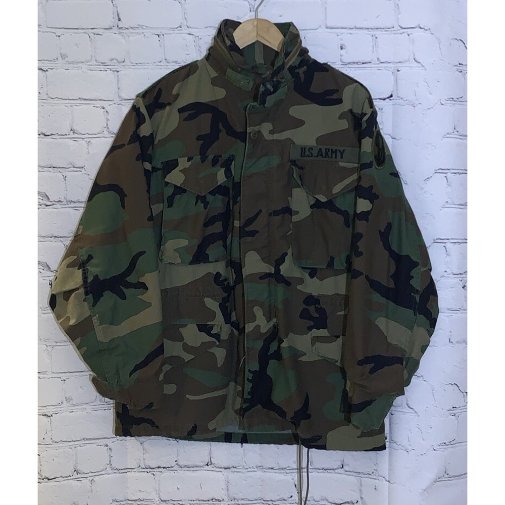 US Army M65 Field Jacket Woodland Camo Cold Weather Medium Regular Coat VTG 80's